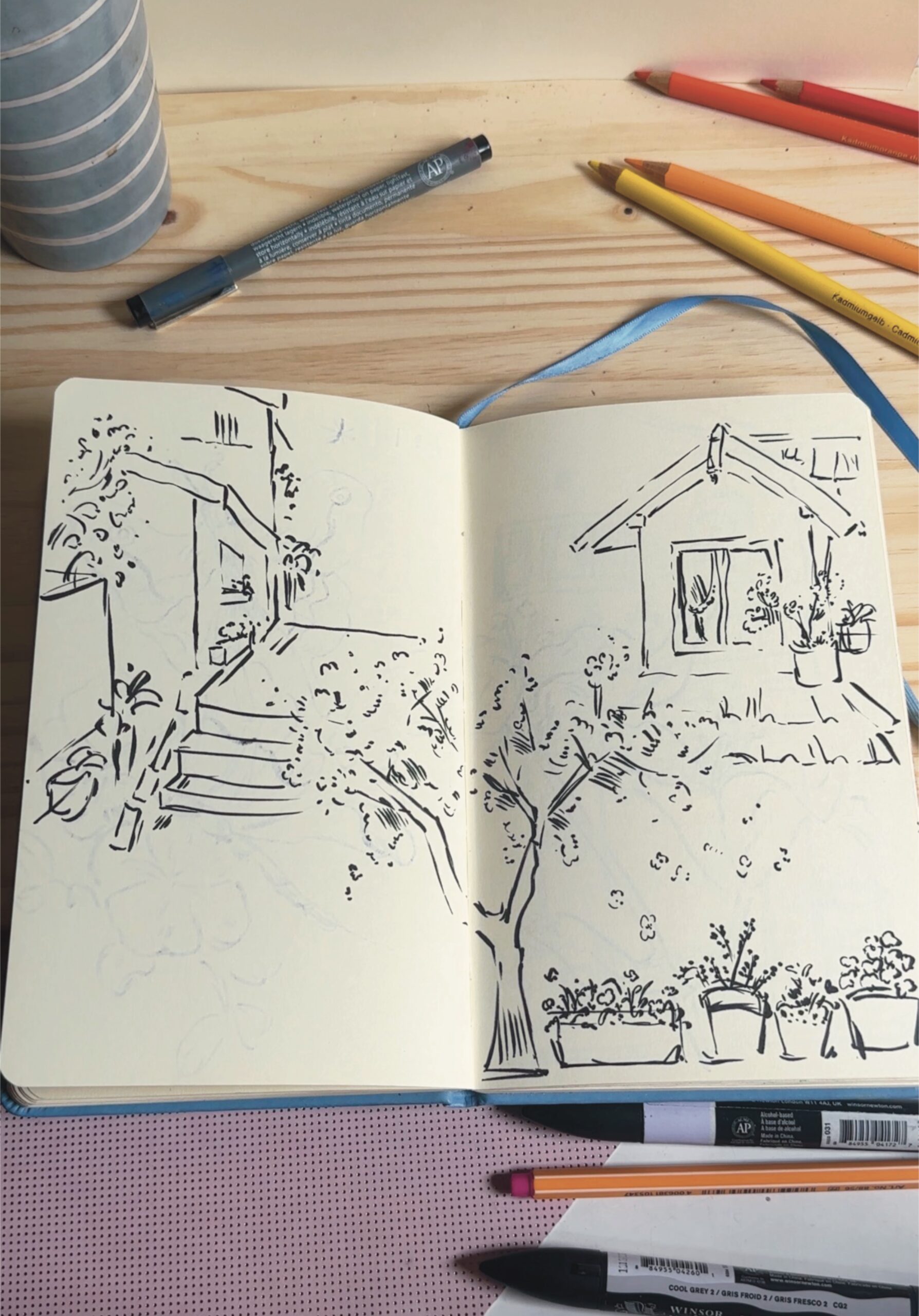 photo d'une illustration traditionnelle réalisé dans un carnet à dessin avec des feutres promarker - Ambre Engler – Illustratrice freelance personnalisée & illustration éditoriale et communication visuelle Ambre Engler – Illustratrice freelance personnalisée & illustration éditoriale et communication visuelles illustrées